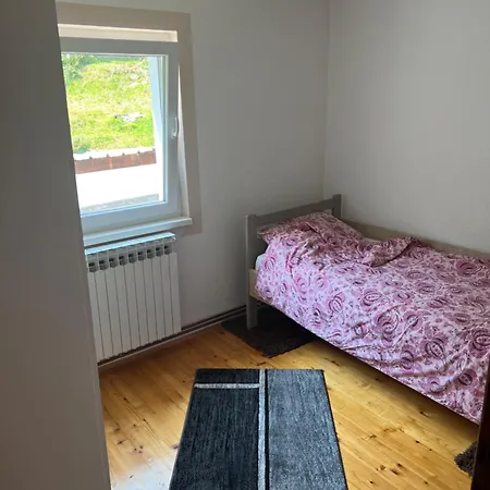 Sah Apartment